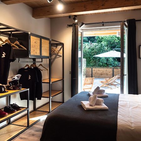 Sleep 'N' Ride Massa Marittima Hotel ภายนอก รูปภาพ