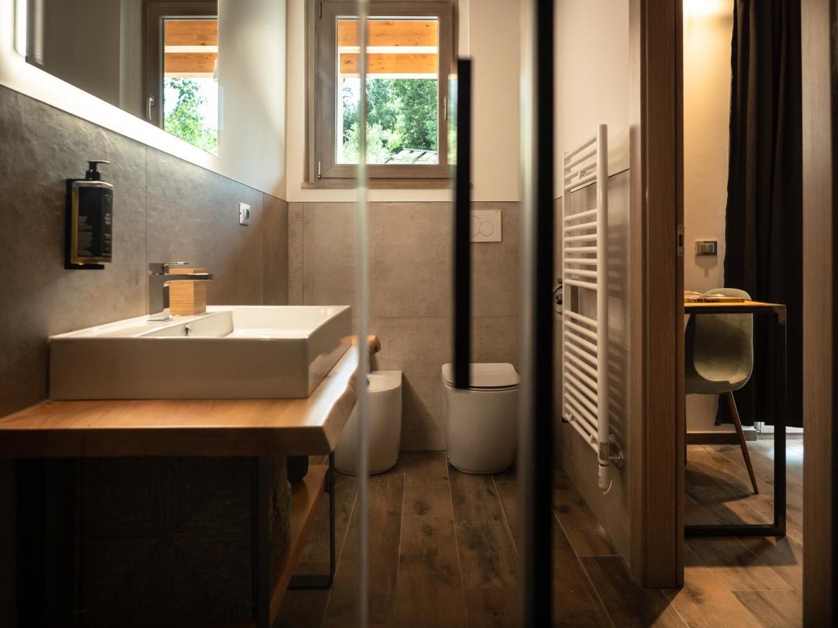 Sleep 'N' Ride Massa Marittima Hotel ภายนอก รูปภาพ